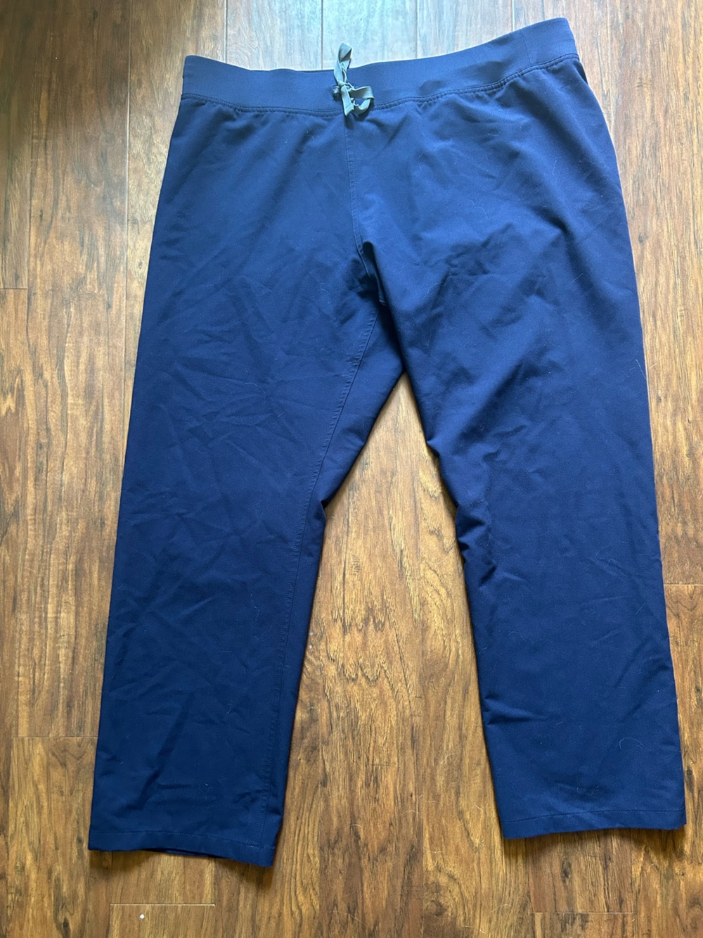 Women’s FIGS Technical Livingston Navy Blue Scrub Pants Size XL Petite